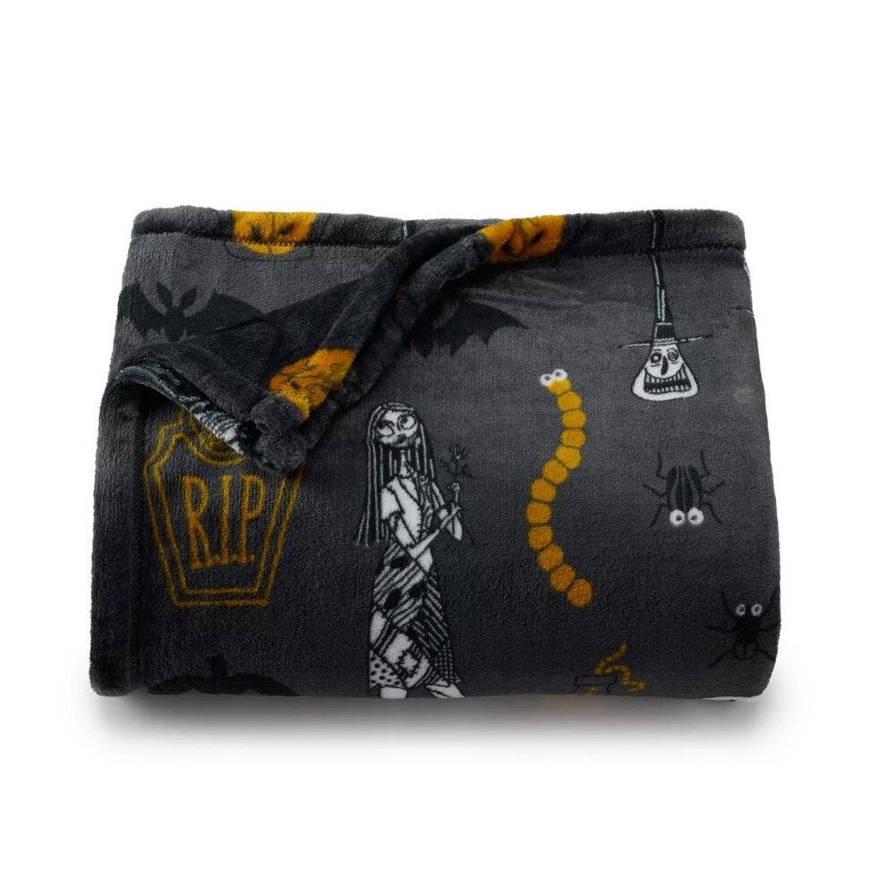 The Big One Disney Tim Burton's The Nightmare Before Christmas Plush Throw NWT